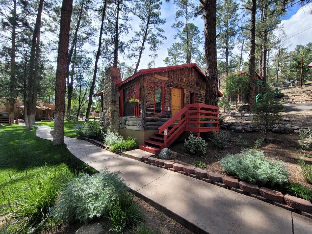 Sierra Blanca Cabins Hotel รุยโดโซ ภายนอก รูปภาพ