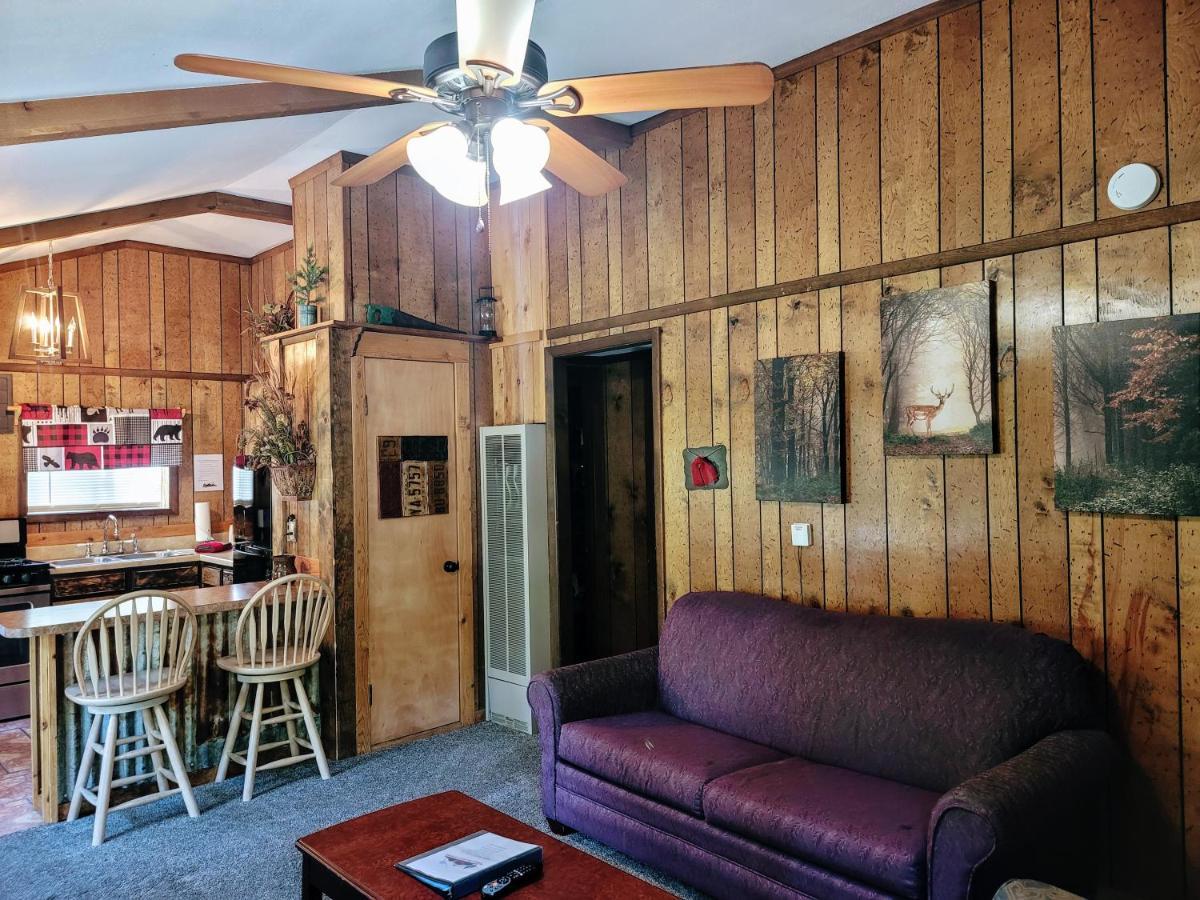 Sierra Blanca Cabins Hotel รุยโดโซ ภายนอก รูปภาพ