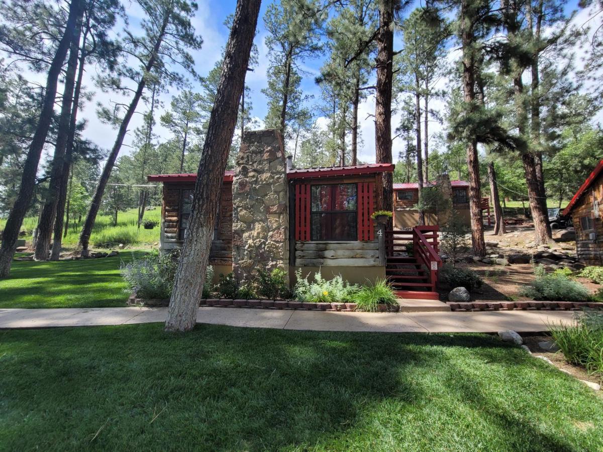 Sierra Blanca Cabins Hotel รุยโดโซ ภายนอก รูปภาพ