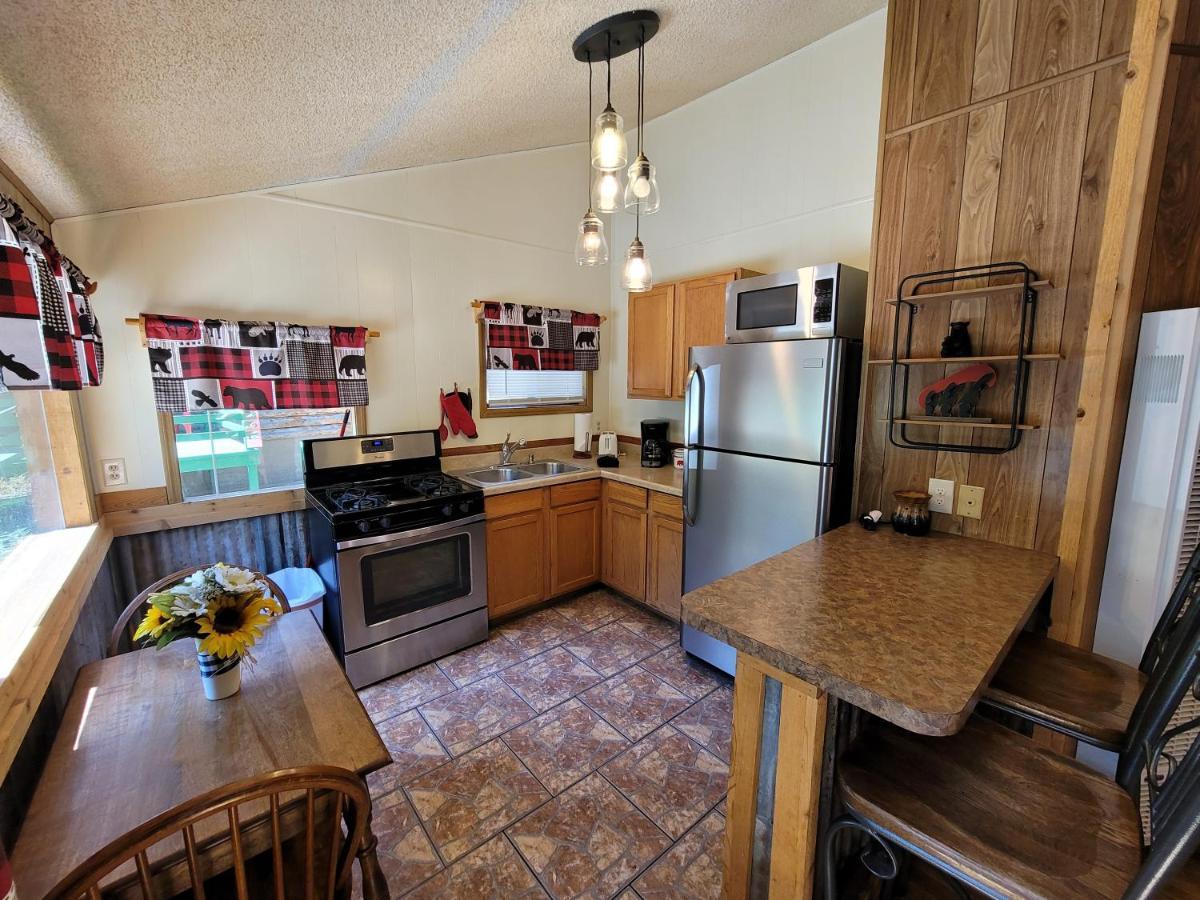 Sierra Blanca Cabins Hotel รุยโดโซ ภายนอก รูปภาพ