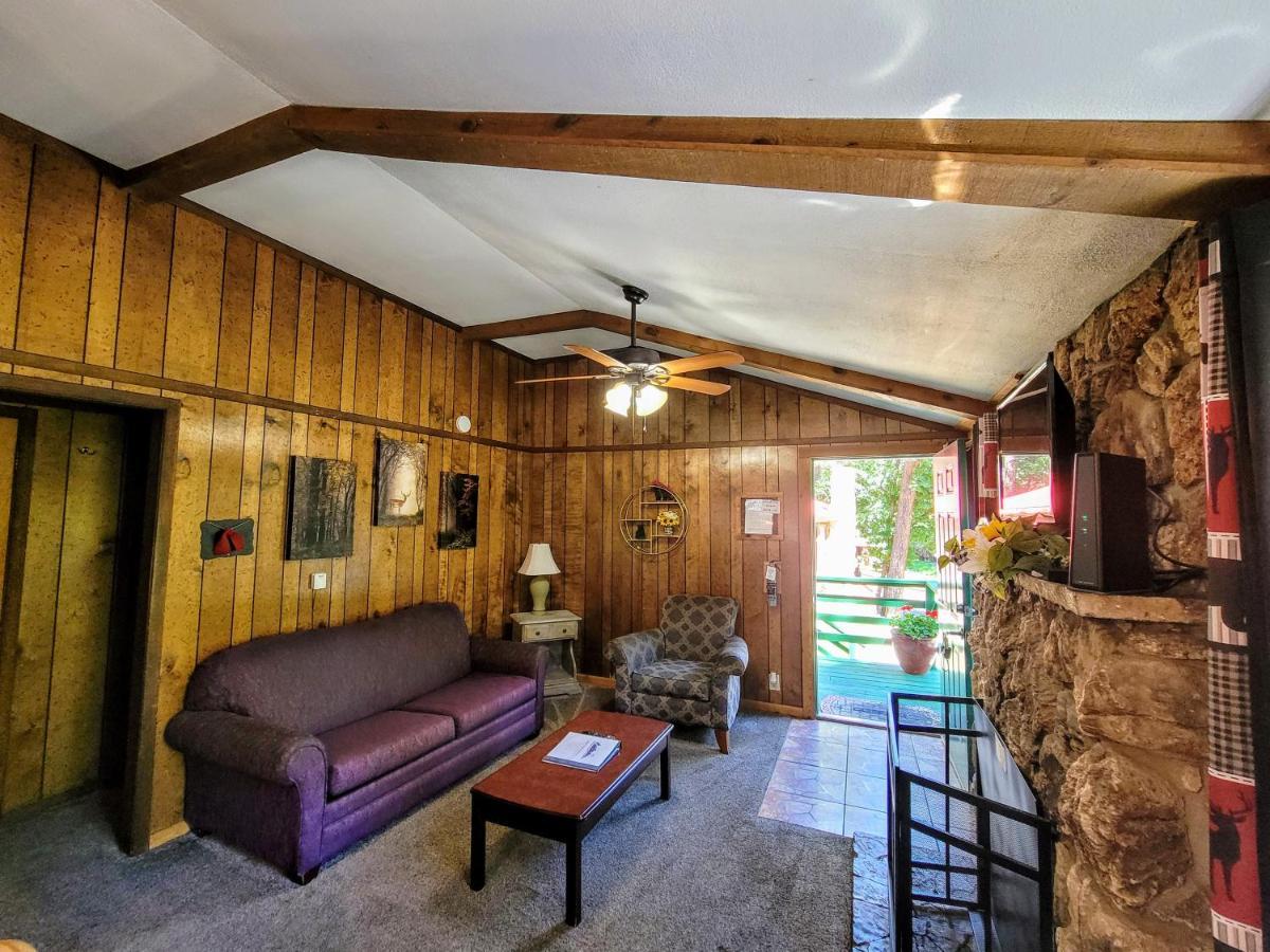 Sierra Blanca Cabins Hotel รุยโดโซ ภายนอก รูปภาพ