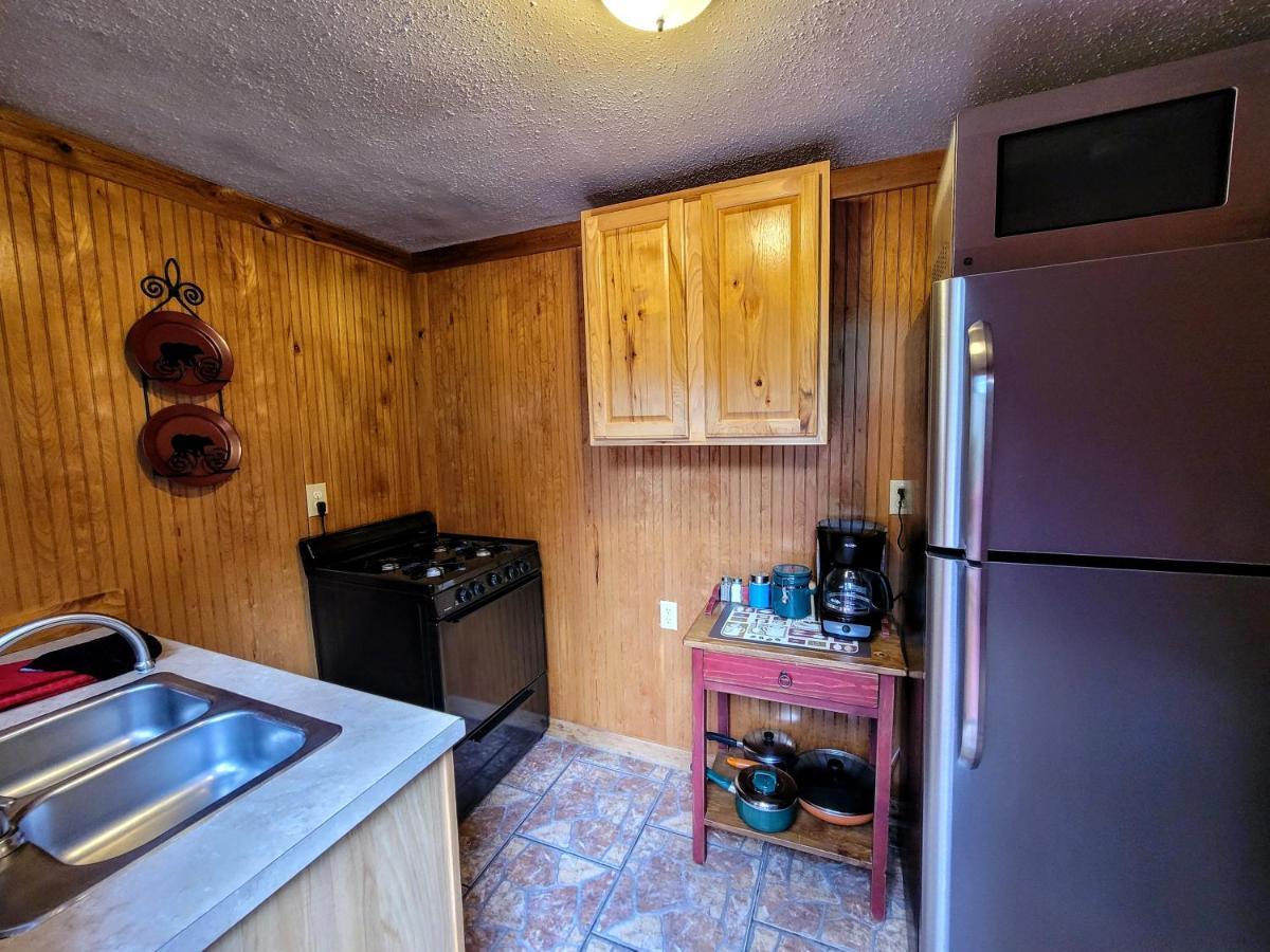 Sierra Blanca Cabins Hotel รุยโดโซ ภายนอก รูปภาพ